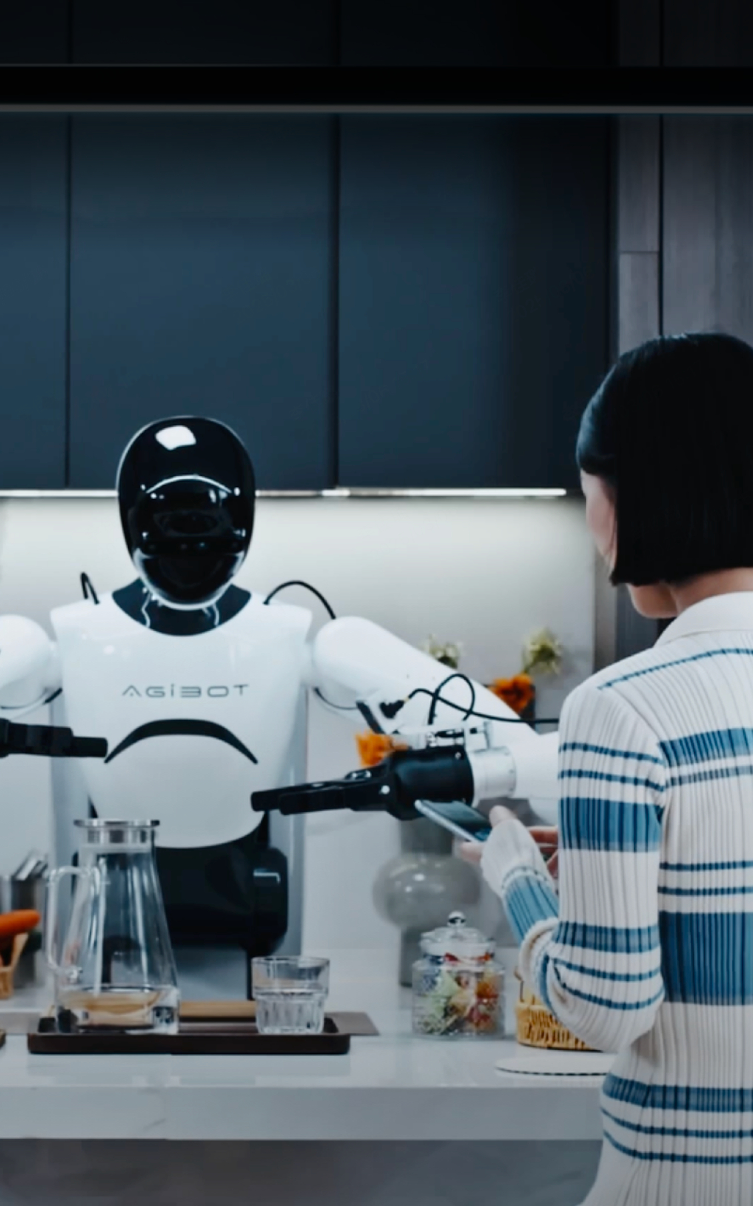 行业首款！BB贝博艾弗森发布具身智能一站式开发平台Genie Studio